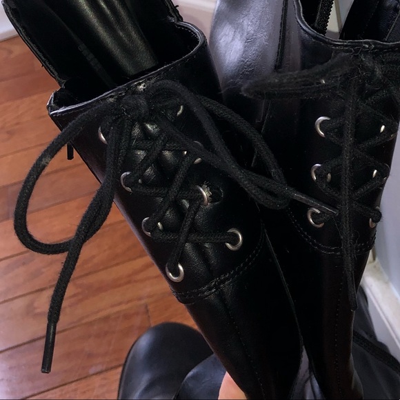 Tie back zip up black boots - Picture 5 of 5